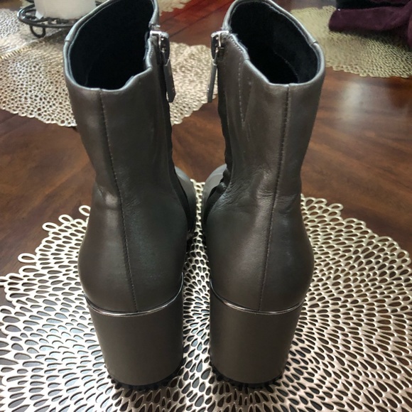 Kenneth Cole Reeve Bootie - Picture 4 of 4